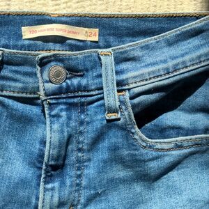 Levi's 720 Jeans size 24 x 28